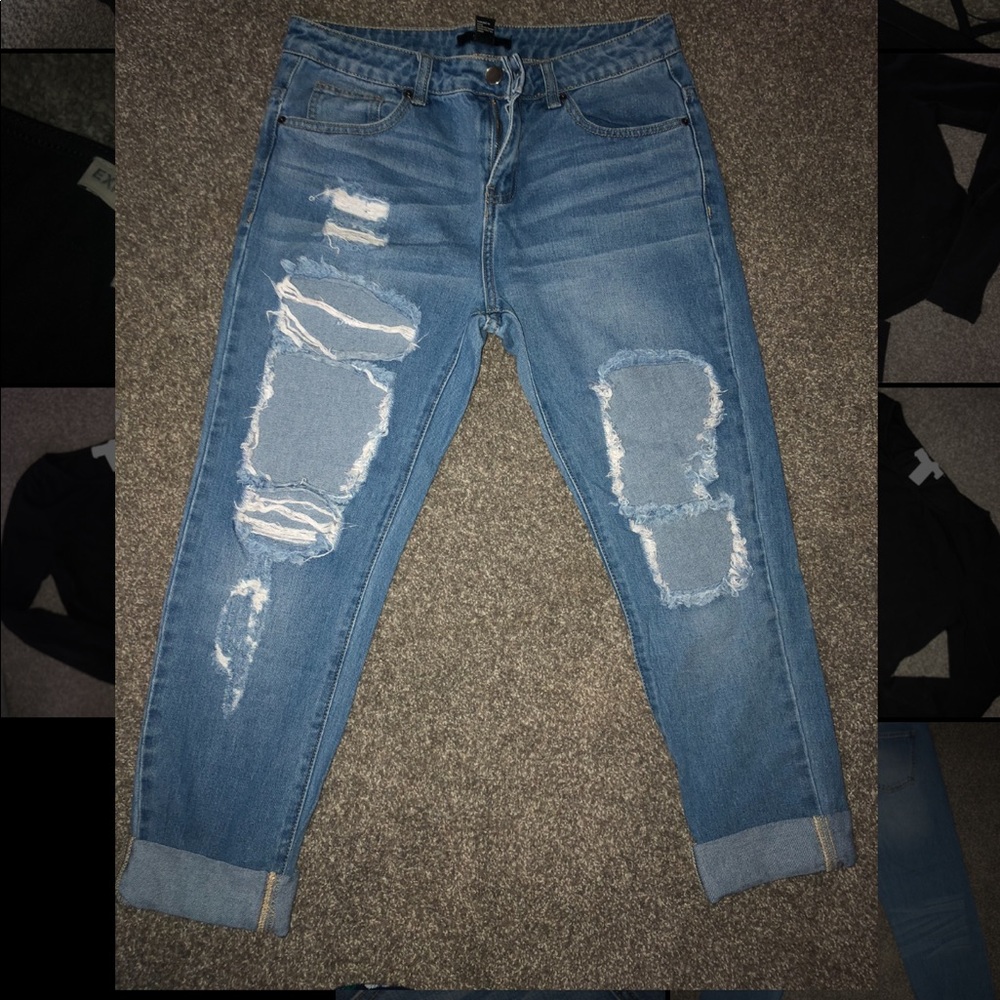 Forever 21 Ripped Jeans Women